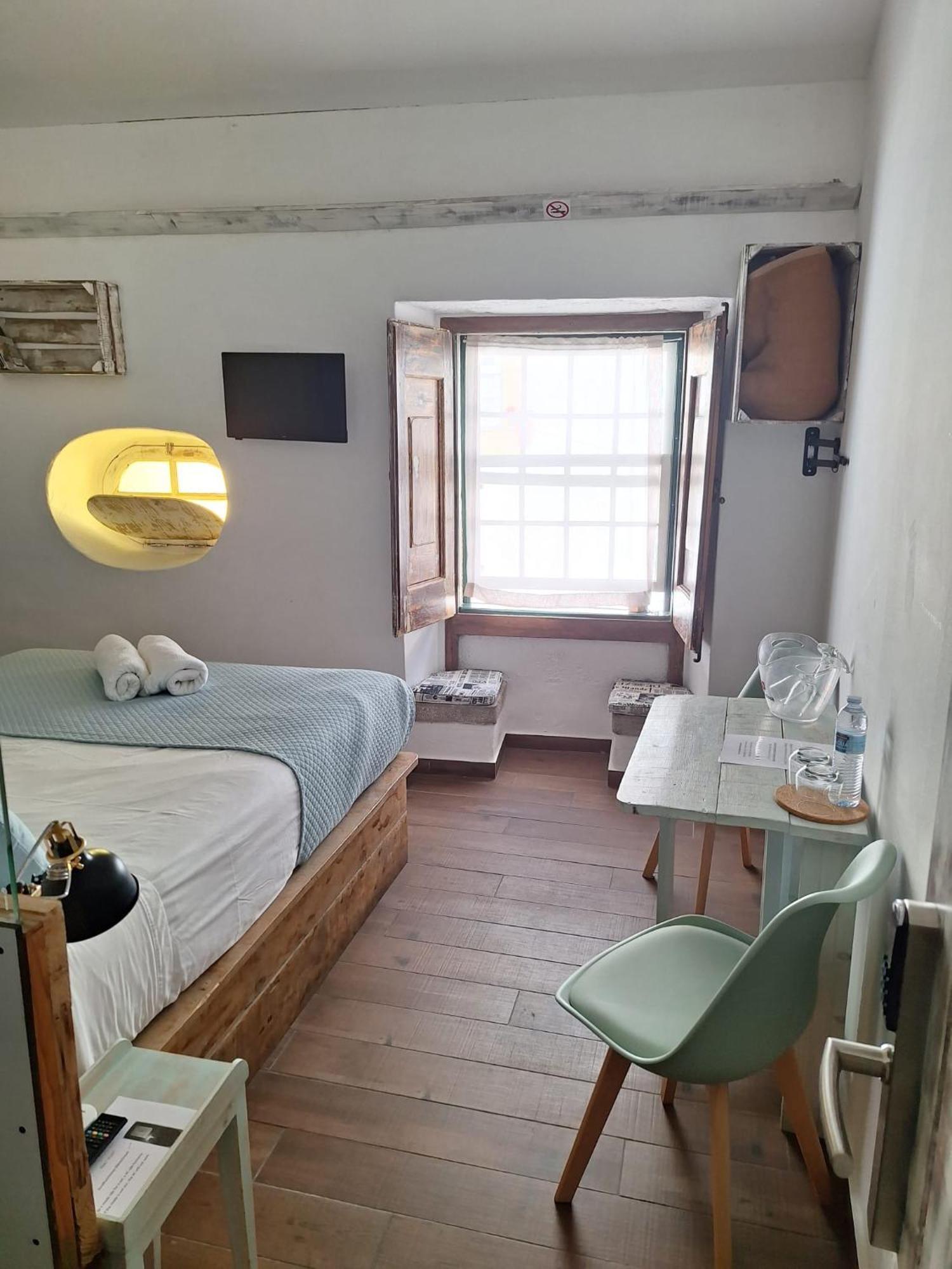 Lovin Book Guesthouse Óbidos Eksteriør bilde